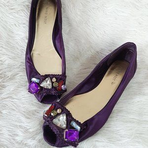Nine West Women's Purple Satin Artificial Gem Stones Peek Toe Flats 8 1/2M